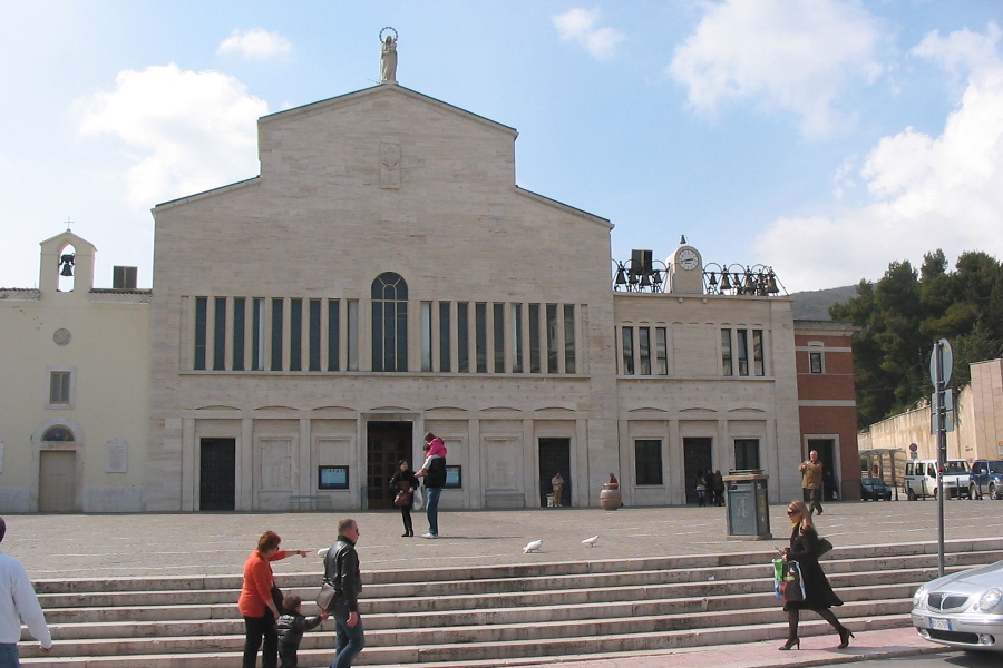 vista frontale san giovanni rotondo