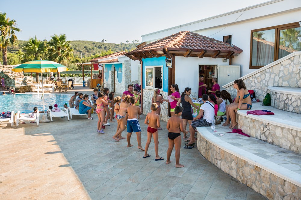Baby pool with water games and village fountains verdemare vieste
