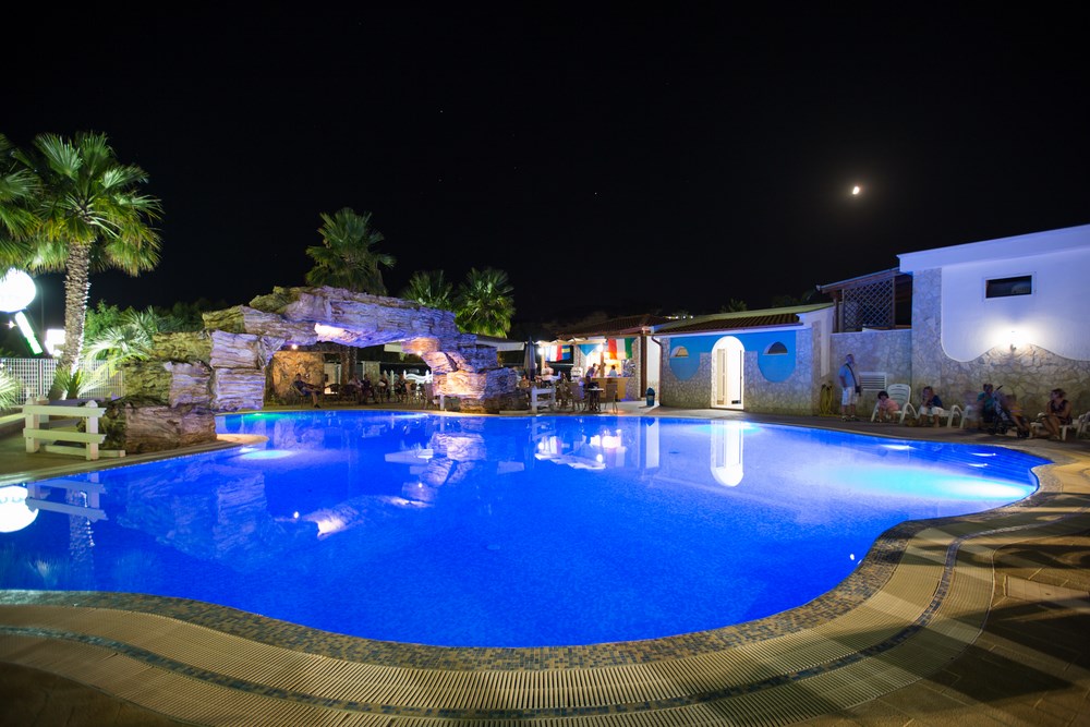 Baby pool with water games and village fountains verdemare vieste