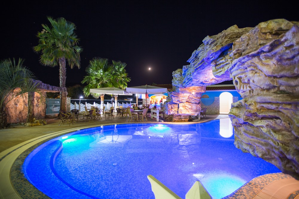 Baby pool with water games and village fountains verdemare vieste