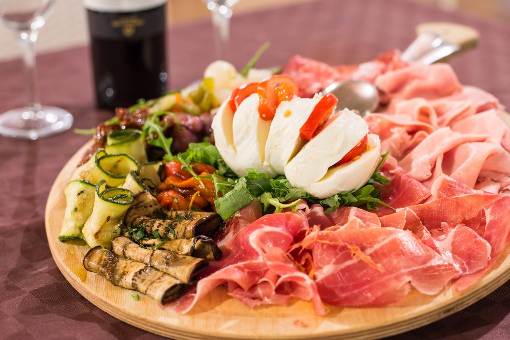 Restaurant and pizzeria of the verdemare village in vieste in gargano